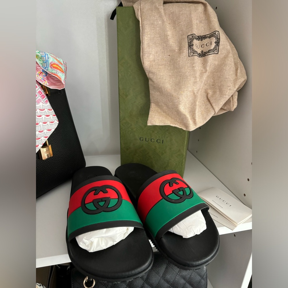 Gucci unisex slides